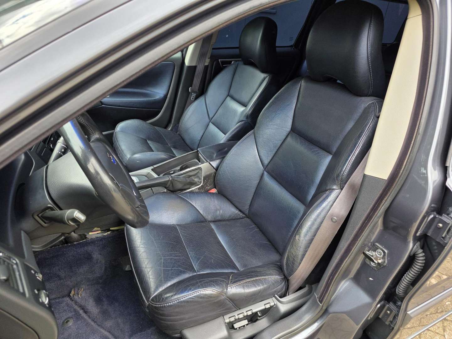 Volvo V70 afbeelding 7