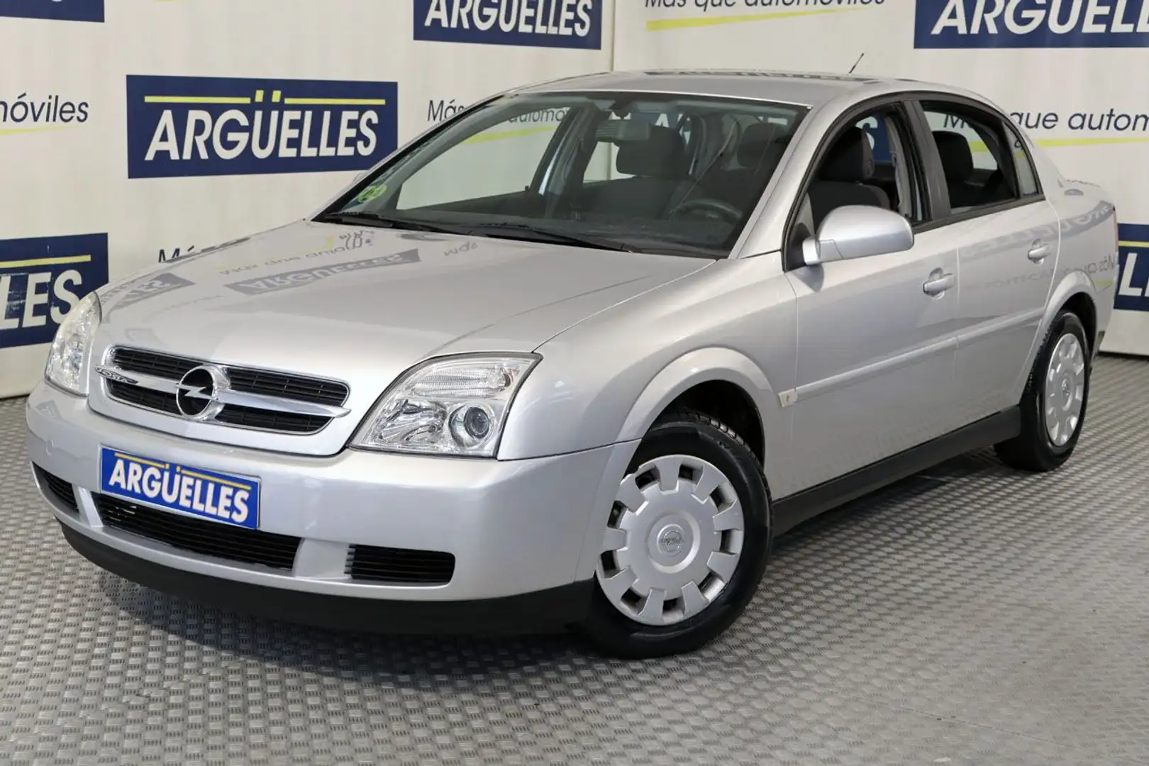 Opel Vectra 1.8 16v Essentia Gris - 1