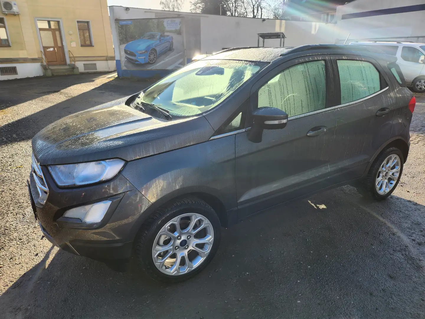 Ford EcoSport Titanium Grau - 1