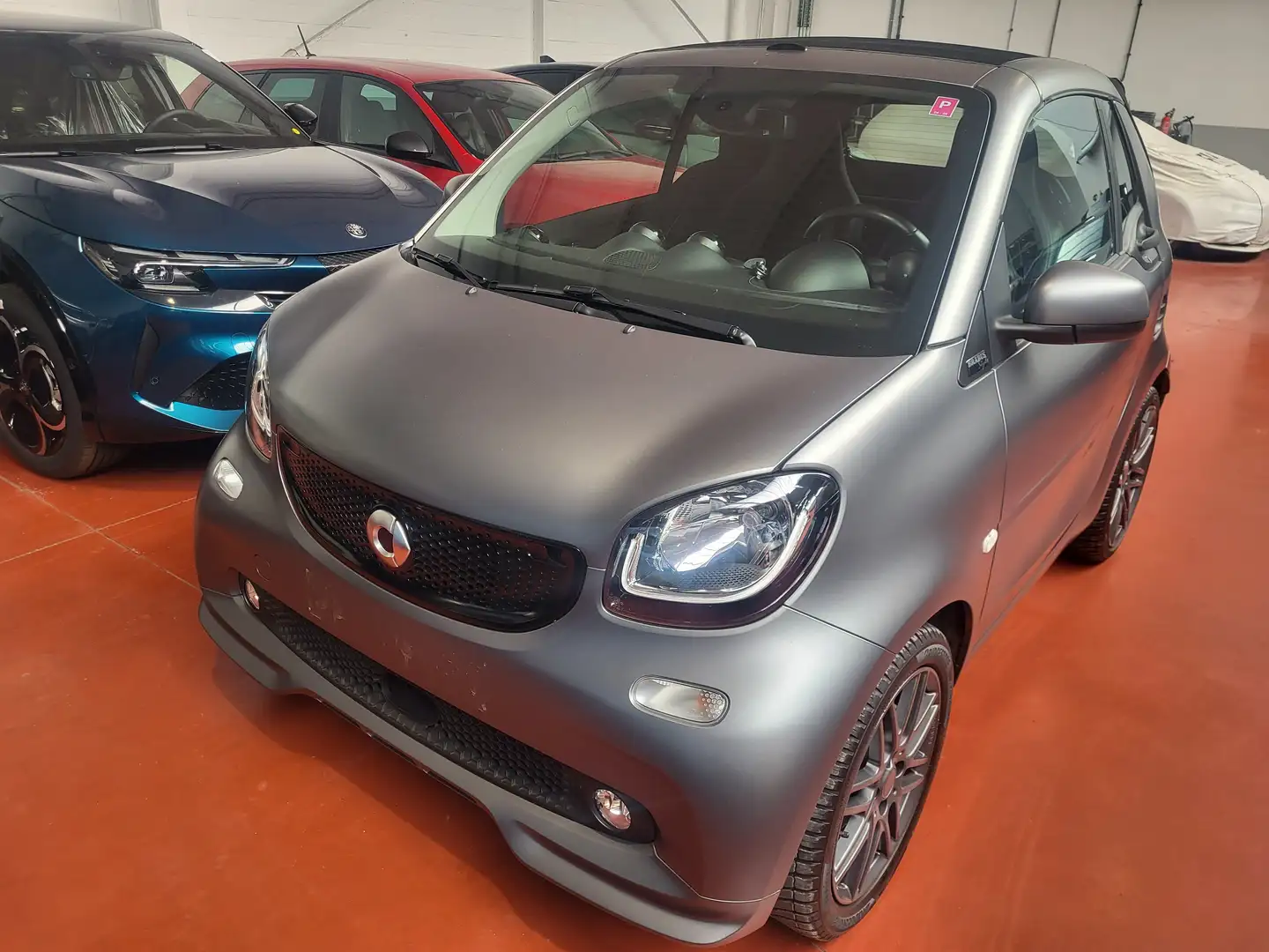 smart brabus Fortwo Cabrio 0.9 Turbo Style DCT (EU6.2) Gris - 1