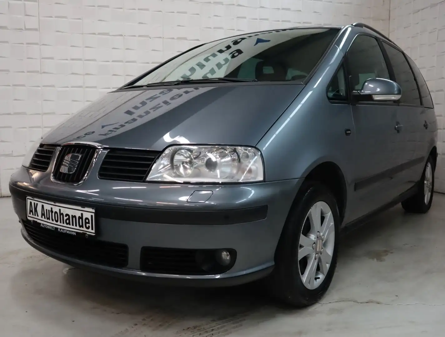 SEAT Alhambra Sport Allrad  SHZ PDC Klima Temp. Grau - 1