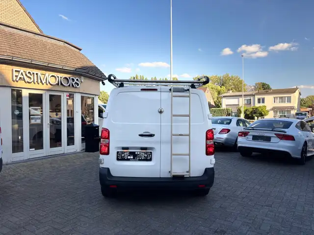 Peugeot Expert view 6