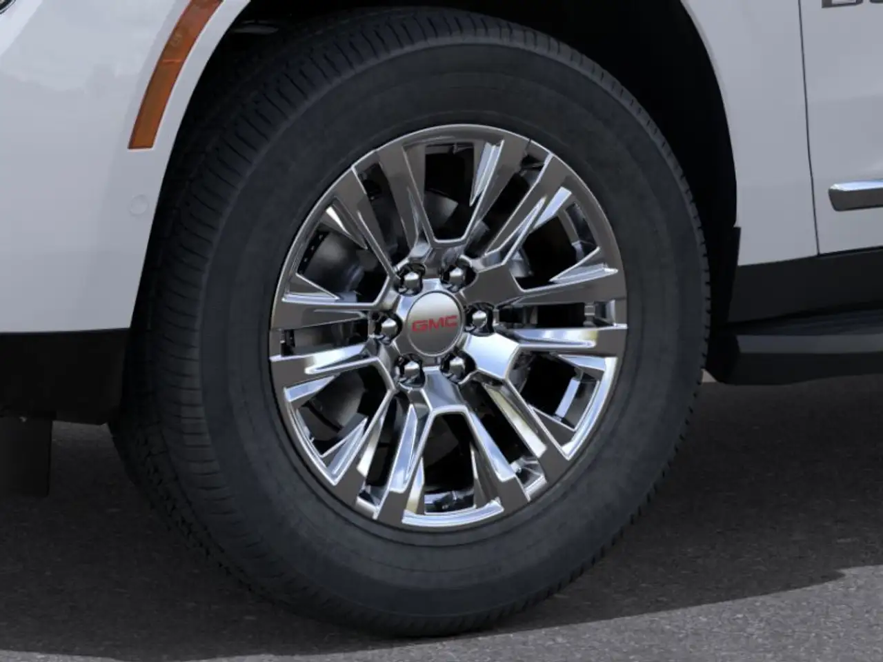 GMC Yukon photo GMC Yukon
