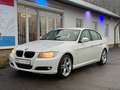 BMW 320 320d Weiß - thumbnail 2