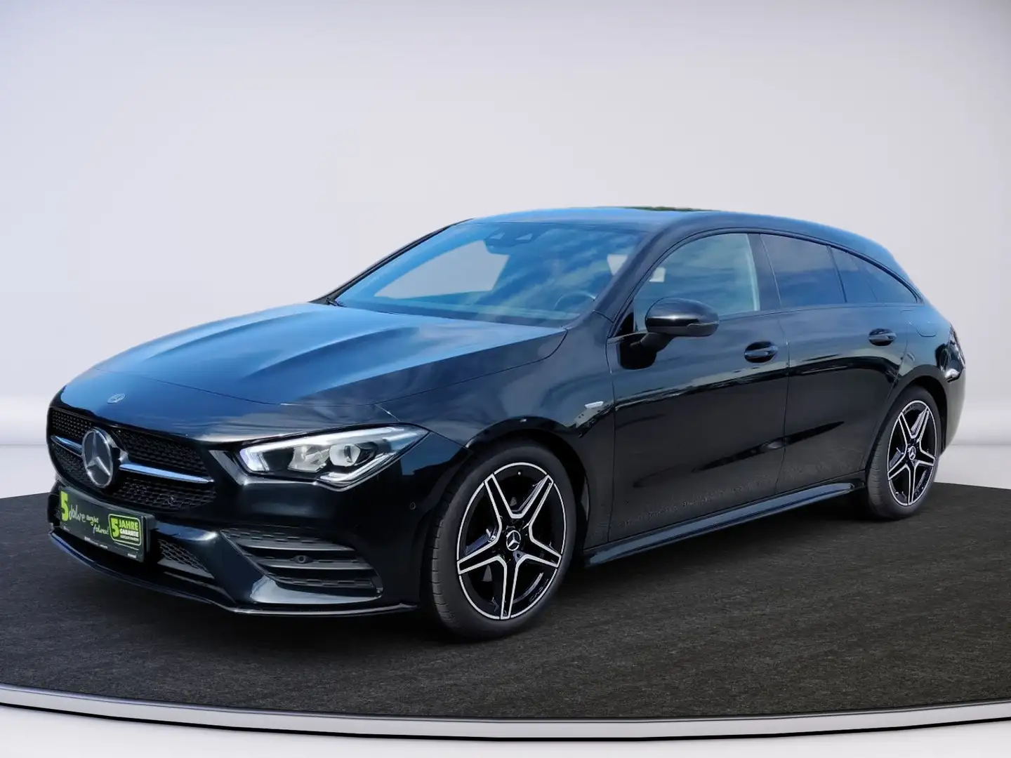 Mercedes-Benz CLA 180 Shooting Brake AMG Line ParkAss. SHZ LED Schwarz - 2