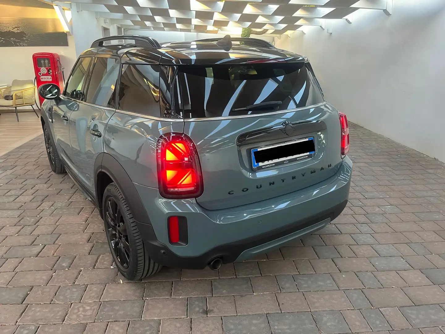 MINI Cooper Countryman Mini Countryman F60 2020 1.5 Essential auto Grijs - 2