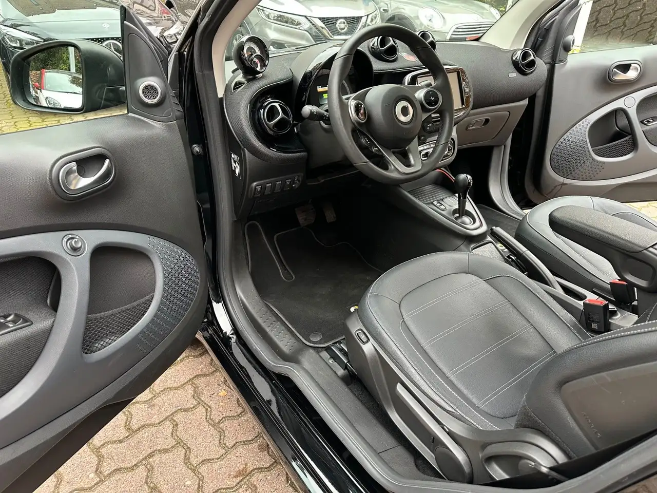 smart forTwo 2021 — фото 18