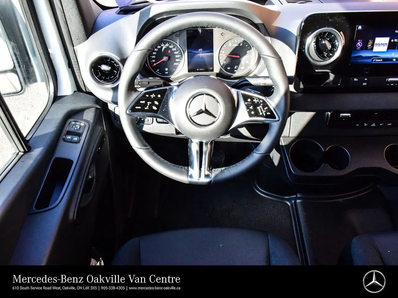 Mercedes-Benz Sprinter снимка Mercedes-Benz Sprinter
