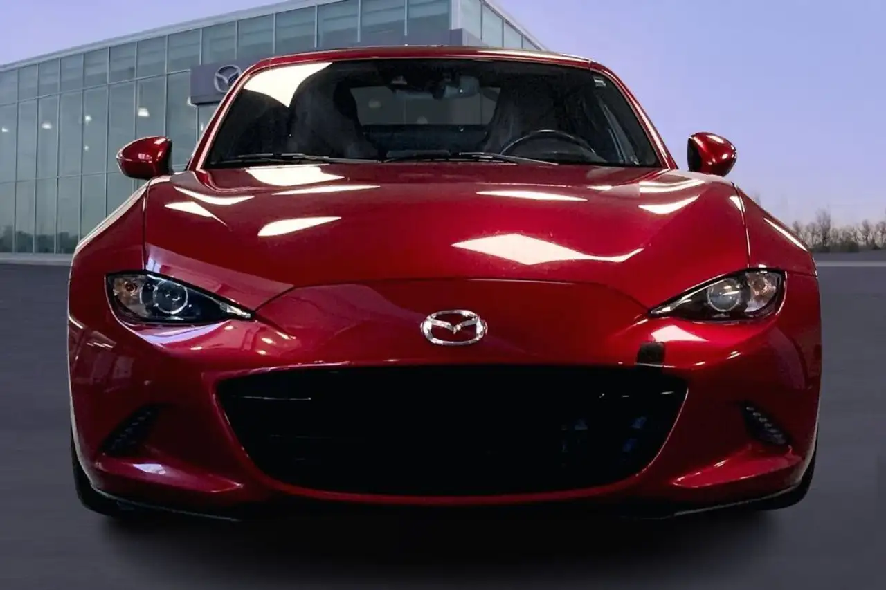 Mazda MX-5 Miata снимка Mazda MX-5 Miata