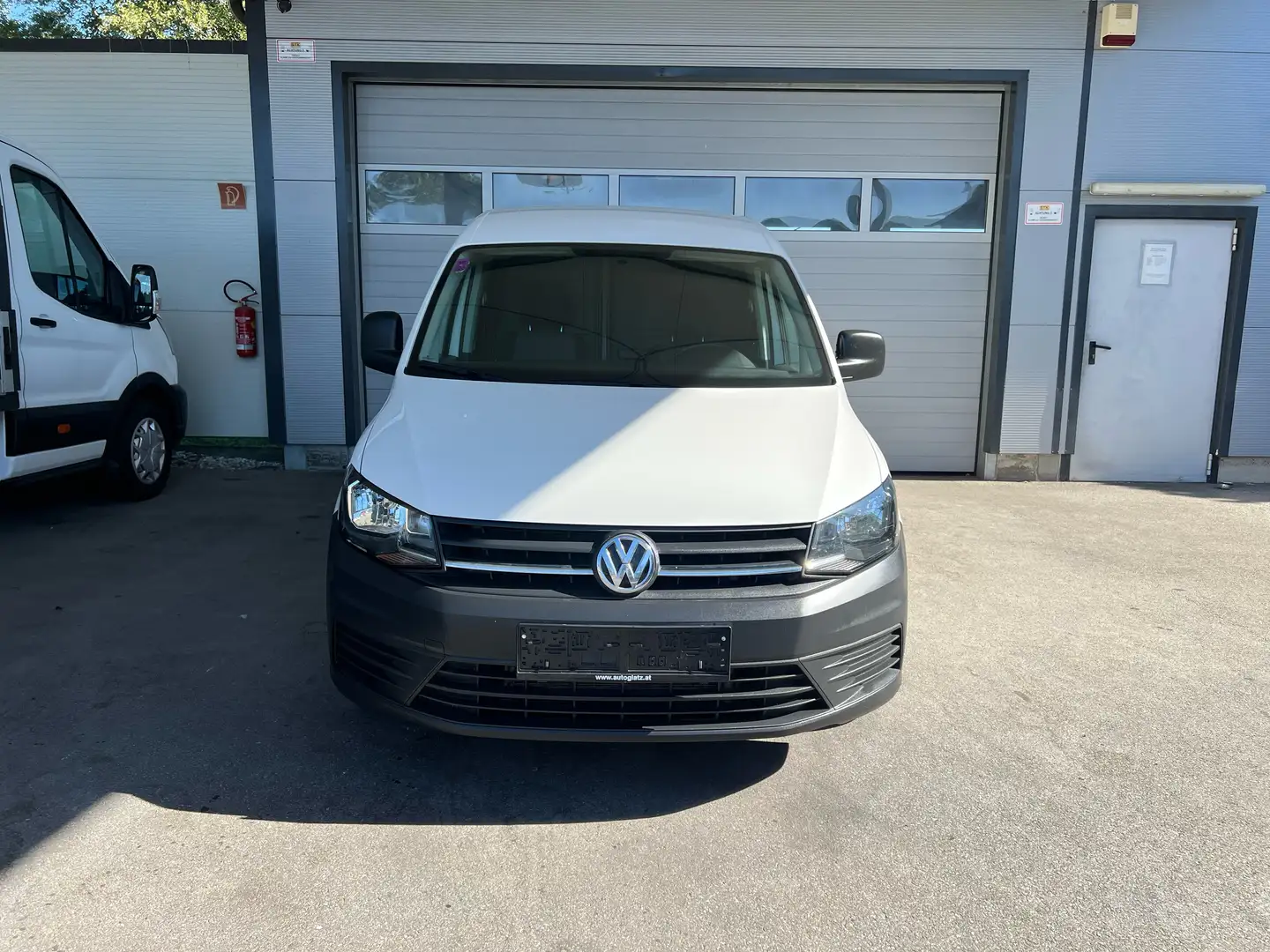 Volkswagen Caddy Kasten 2,0 TDI KLIMA/PARKTR./ERHÖHTE NUTZLAST Weiß - 1