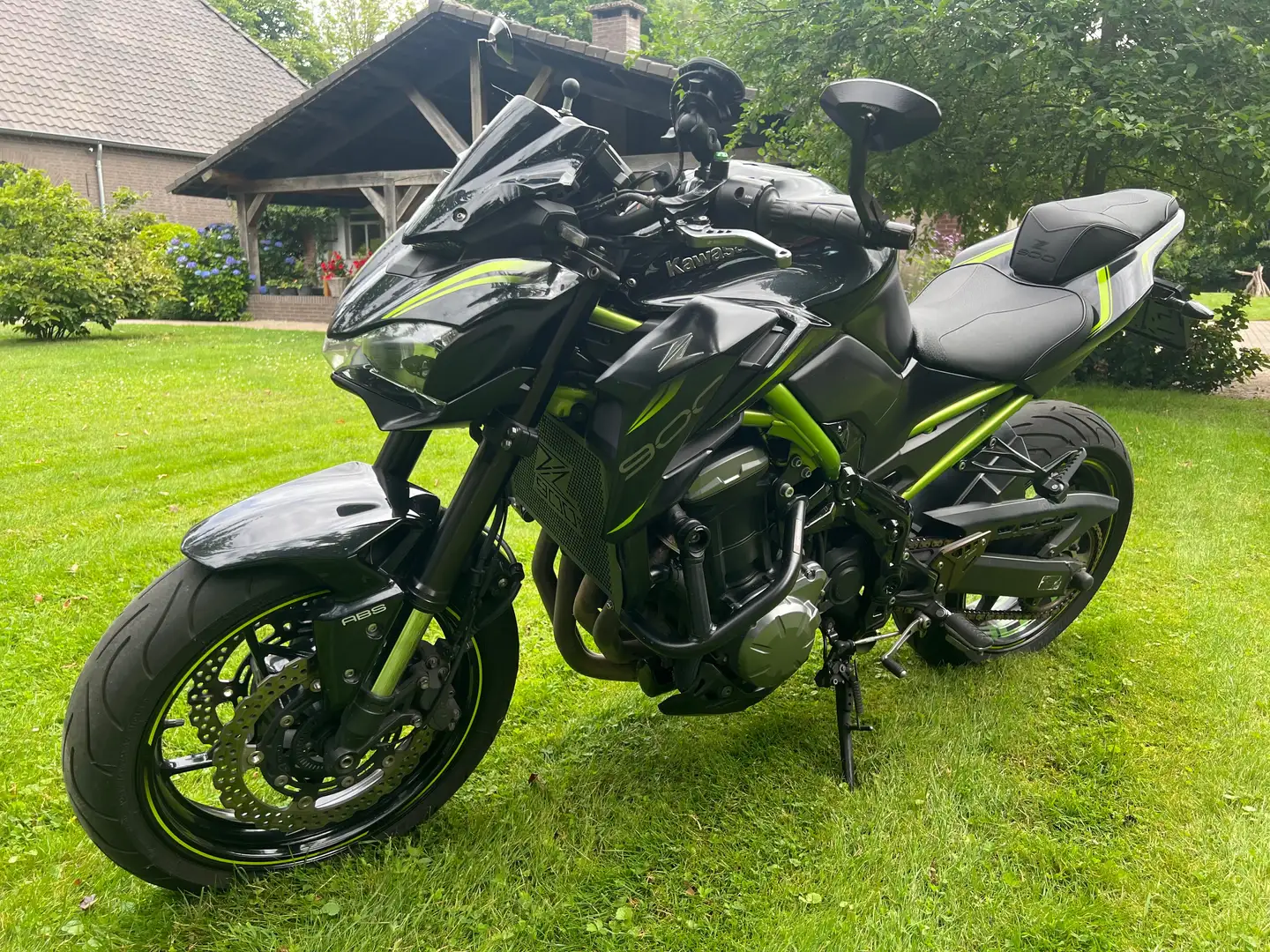 Kawasaki Z 900 Performance crna - 2