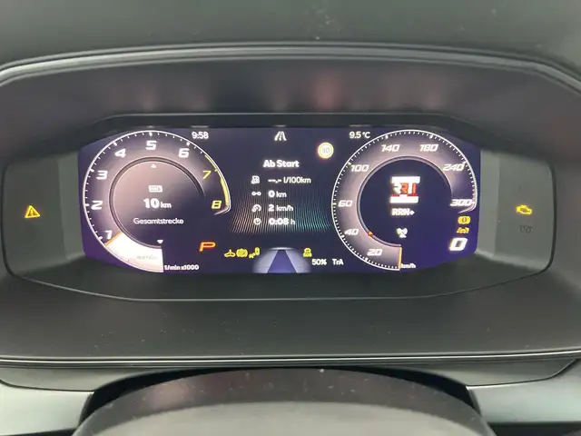 Cupra Leon view 12