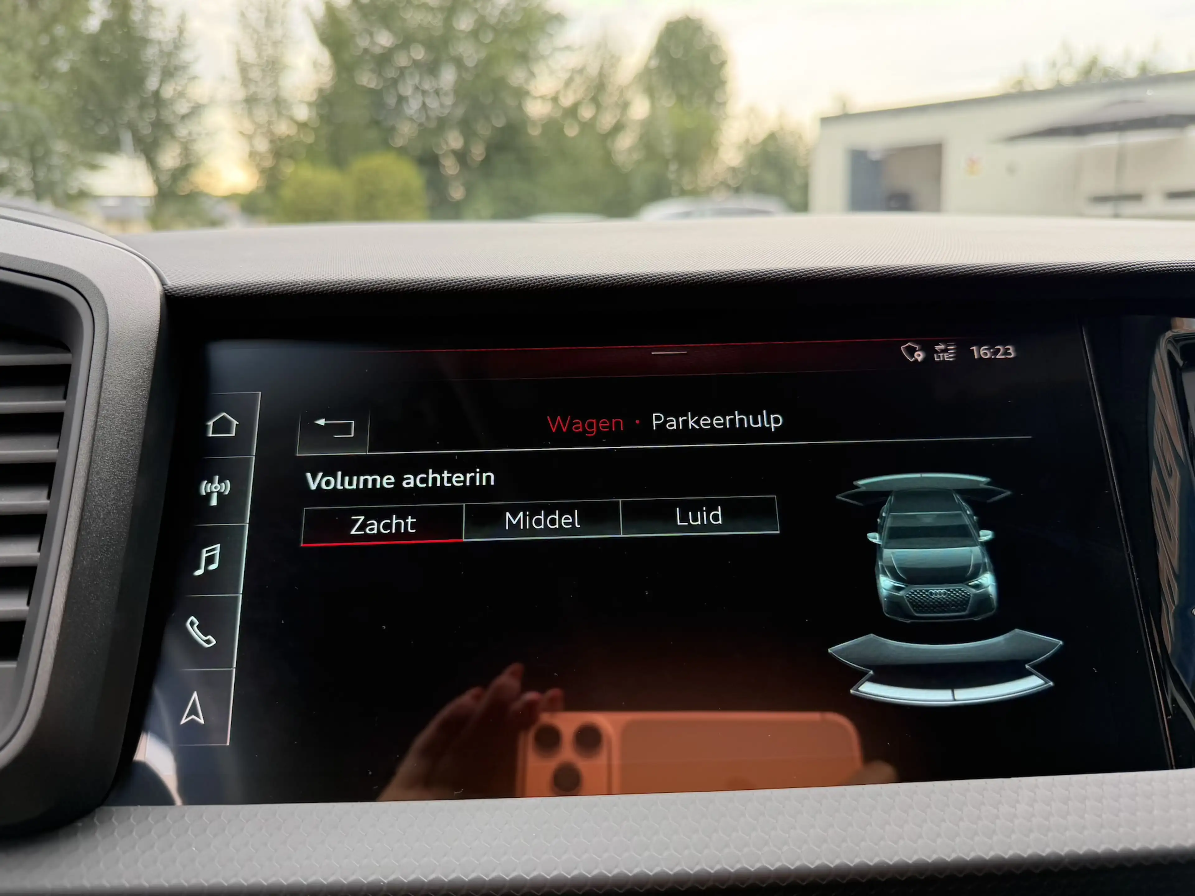 Audi A1 Sportback 25 TFSI|Virtual|A/c|CarPlay|LaneAssist — photo 25