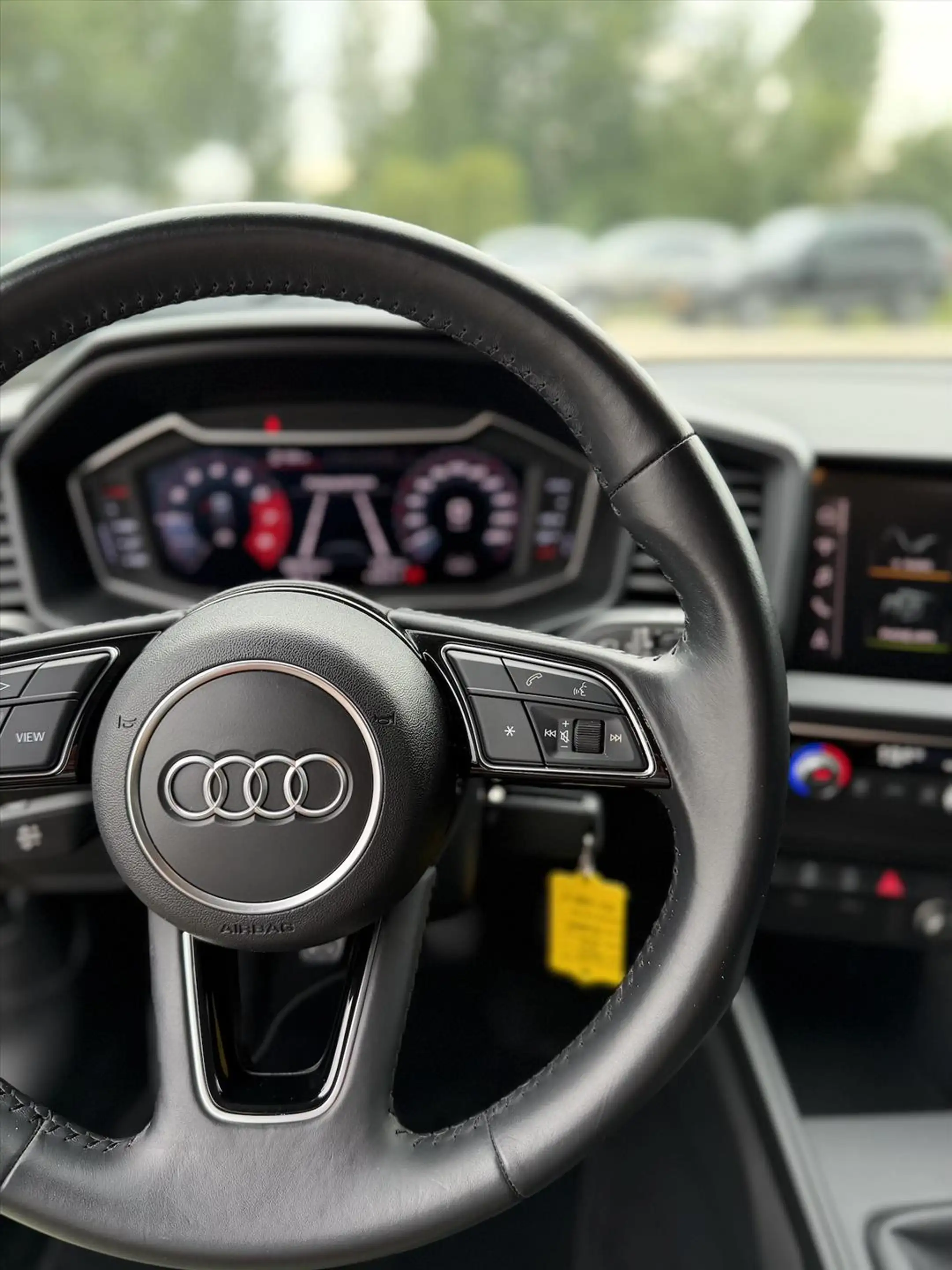 Audi A1 Sportback 25 TFSI|Virtual|A/c|CarPlay|LaneAssist — photo 18