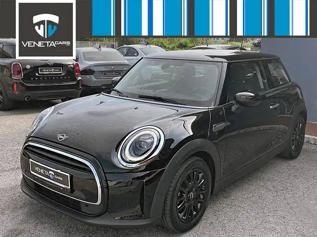 MINI One 1.5 benzina 3 porte 102 cv - mod. Essential Trim 
