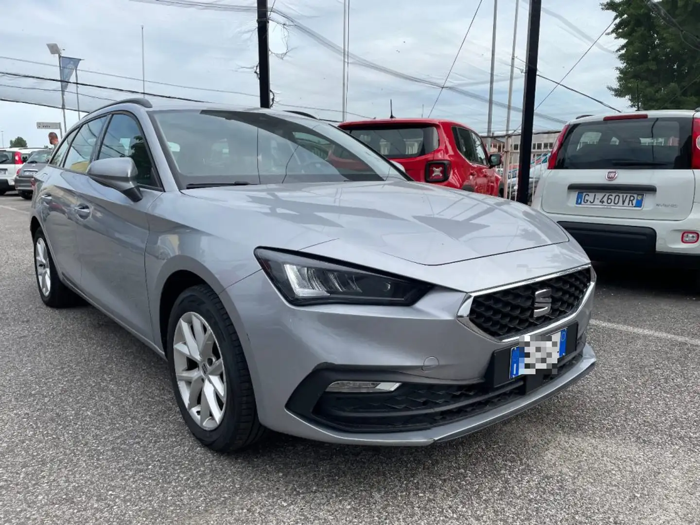 SEAT Leon Sportstourer 2.0 TDI Style Iva Esposta PROMO! Argent - 1