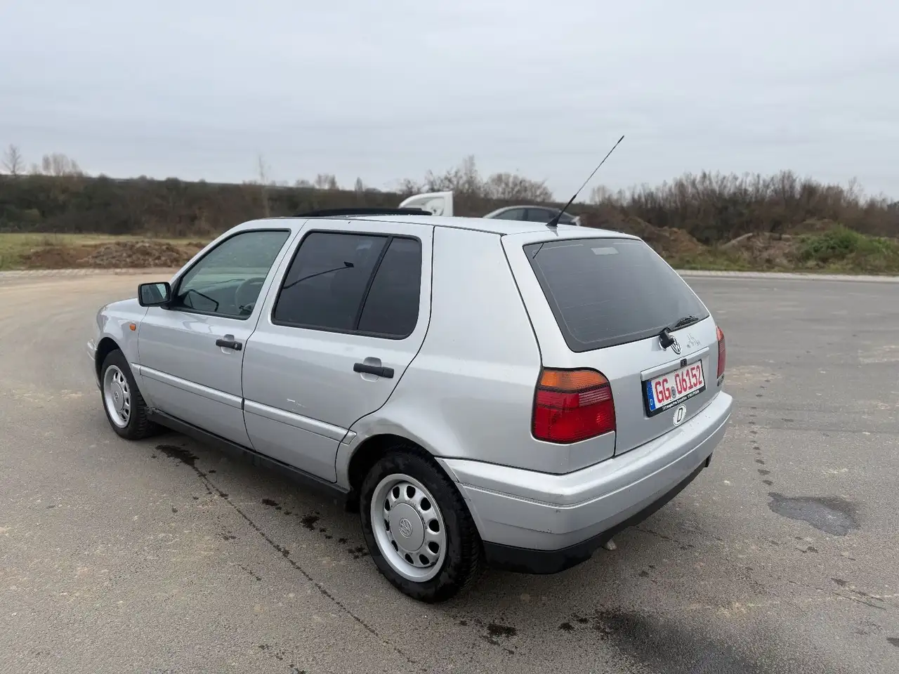 Volkswagen Golf 3 1.6 AUTOMATIK+LEDER+SCHIEBEDACH+KLIMA*, foto 11