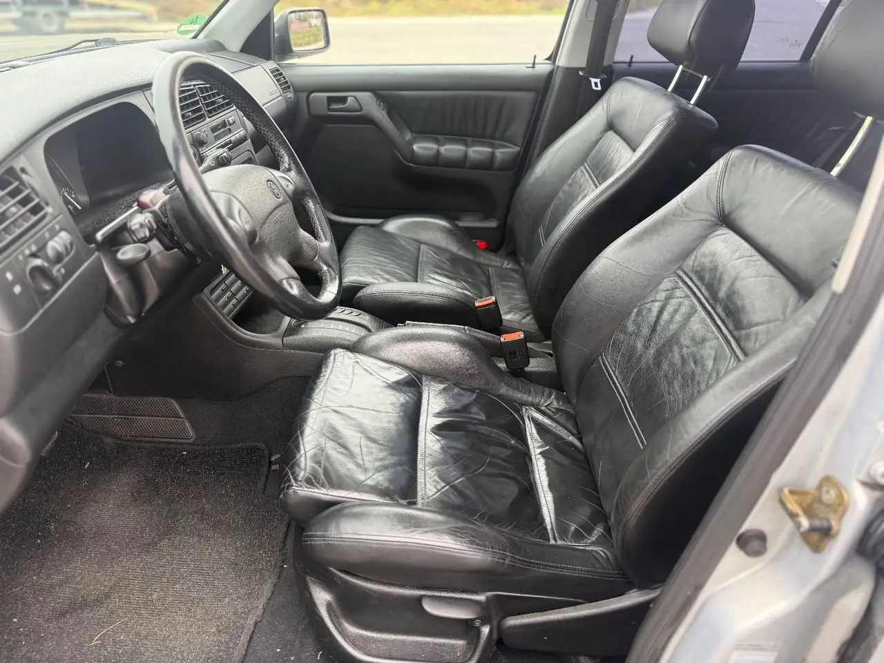 Volkswagen Golf 3 1.6 AUTOMATIK+LEDER+SCHIEBEDACH+KLIMA*, foto 12