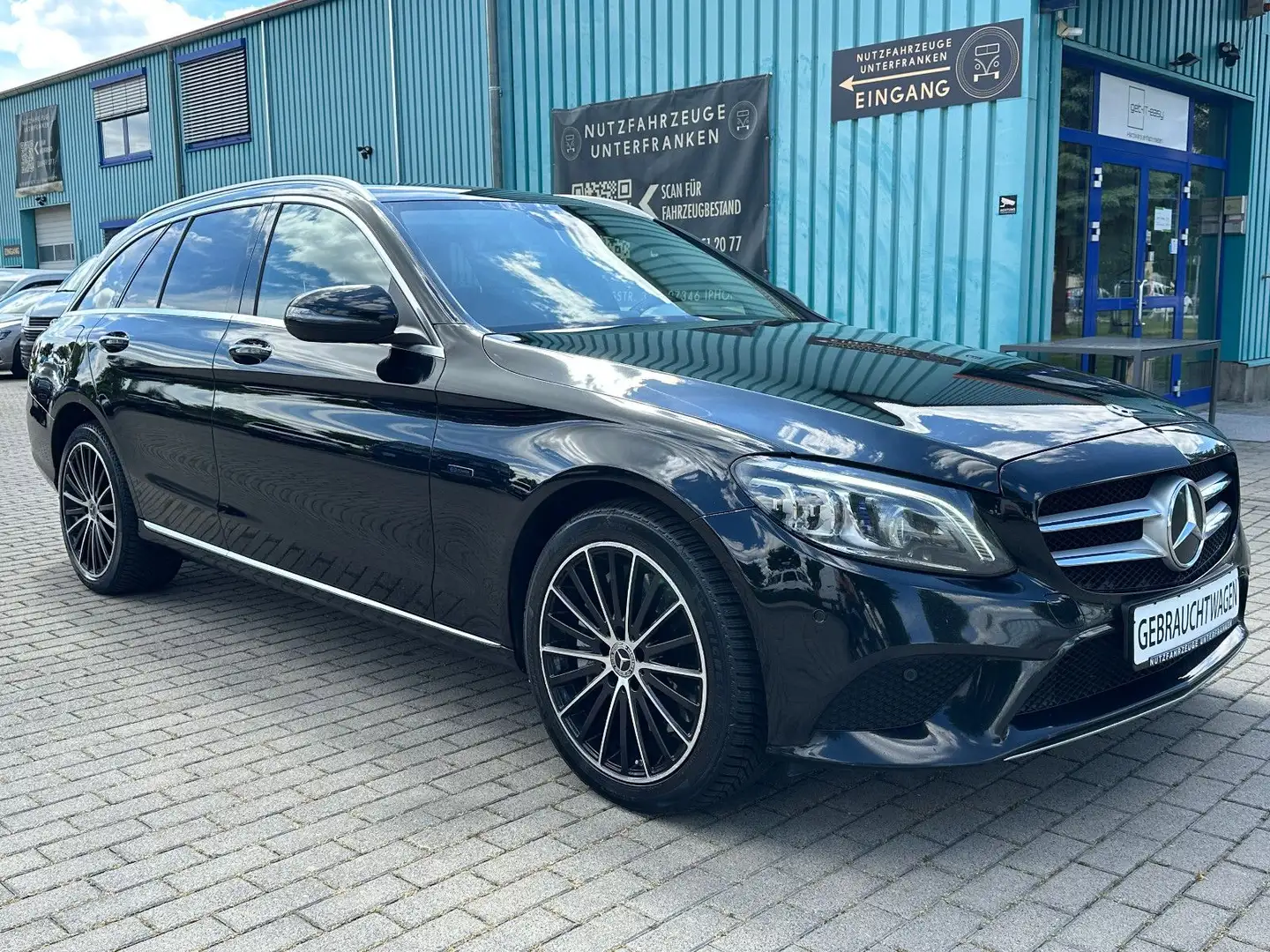 Mercedes-Benz C 300 T de AVANTGARDE/ DISTRONIC+AHK-SCHWE+STAND Schwarz - 1