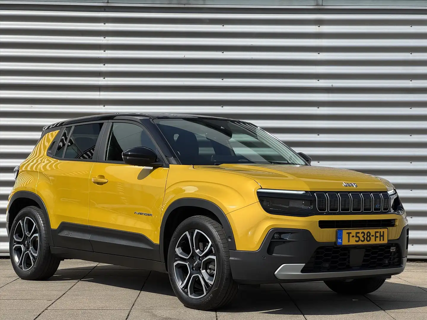 Jeep Avenger 54 kWh 156pk Aut Summit | Stoelverwarming | Cruise Geel - 2