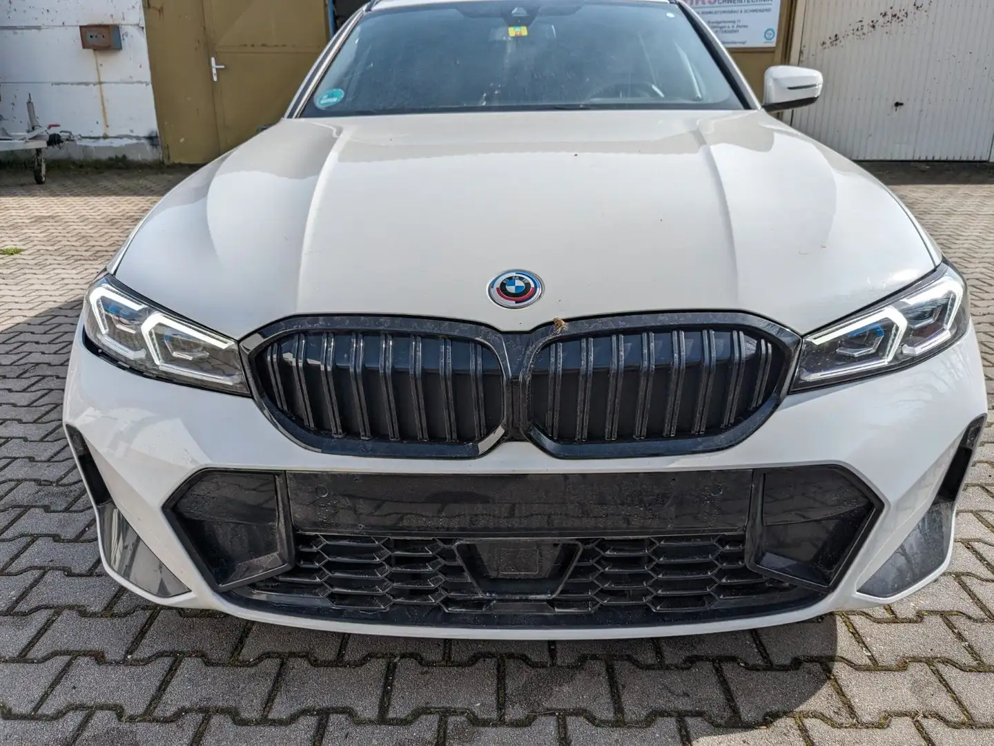 BMW 320 dx-Dr/M-Sport/adapt.Fahrwerk/Abstandstempomat Weiß - 2