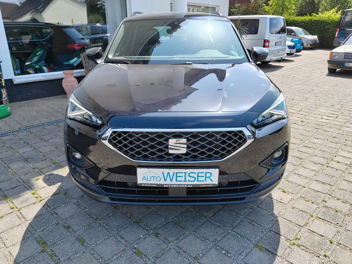 SEAT Tarraco Style *NAVI*SITZHEIZ*LED*DAB*CARPLAY*PDC Schwarz - 1