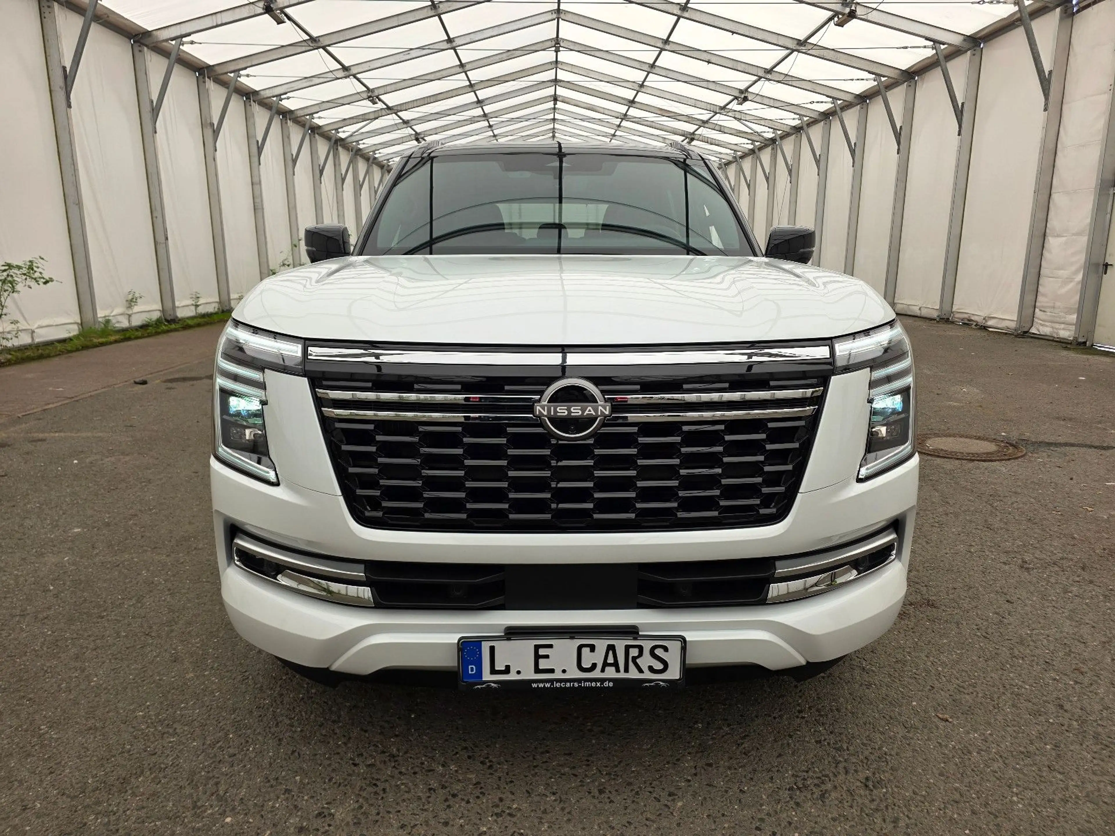 Nissan Patrol Armada PLATINUM RESERVE Export Price Out of EU! — photo 2