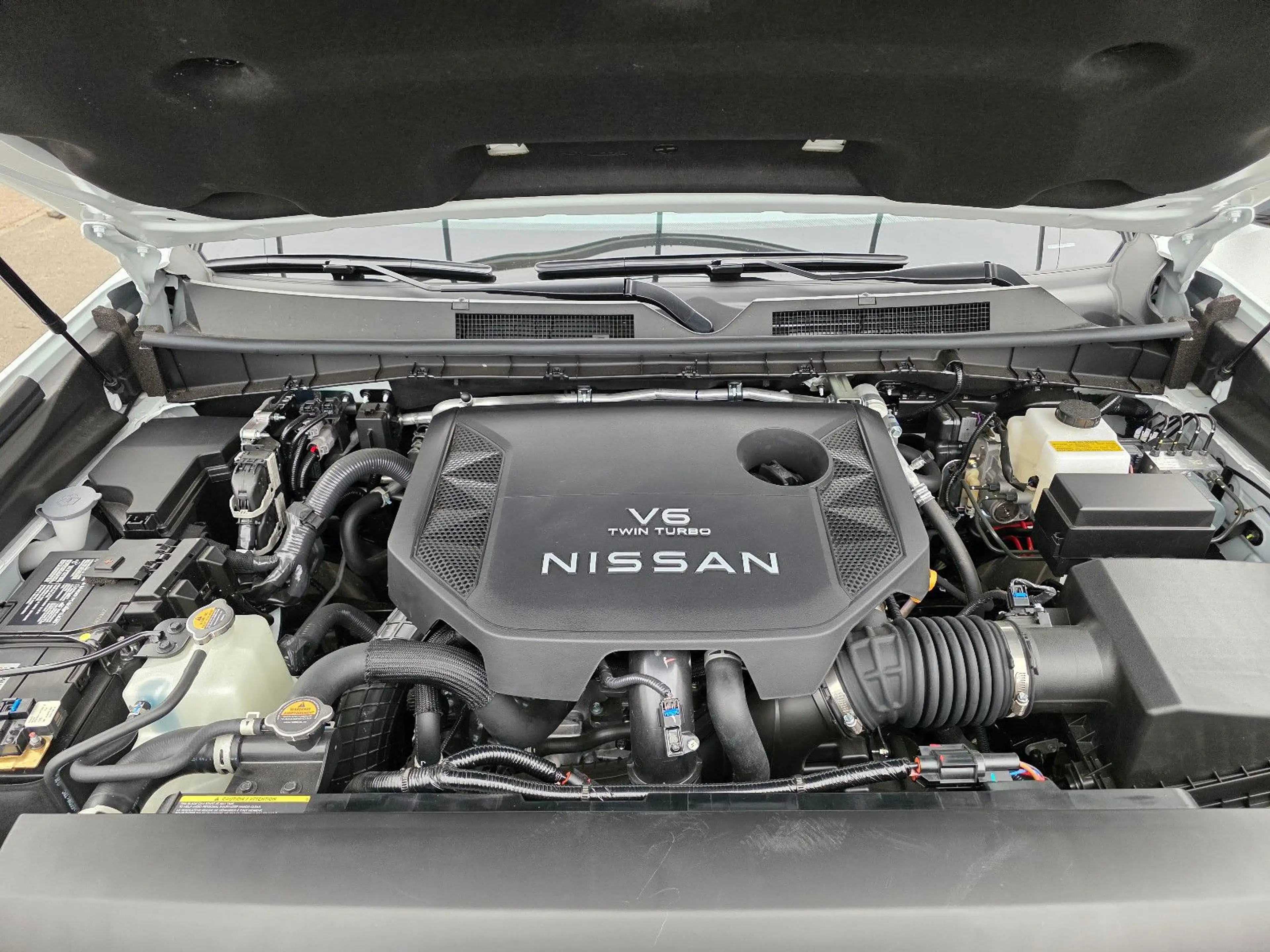 Nissan Patrol Armada PLATINUM RESERVE Export Price Out of EU! — photo 14