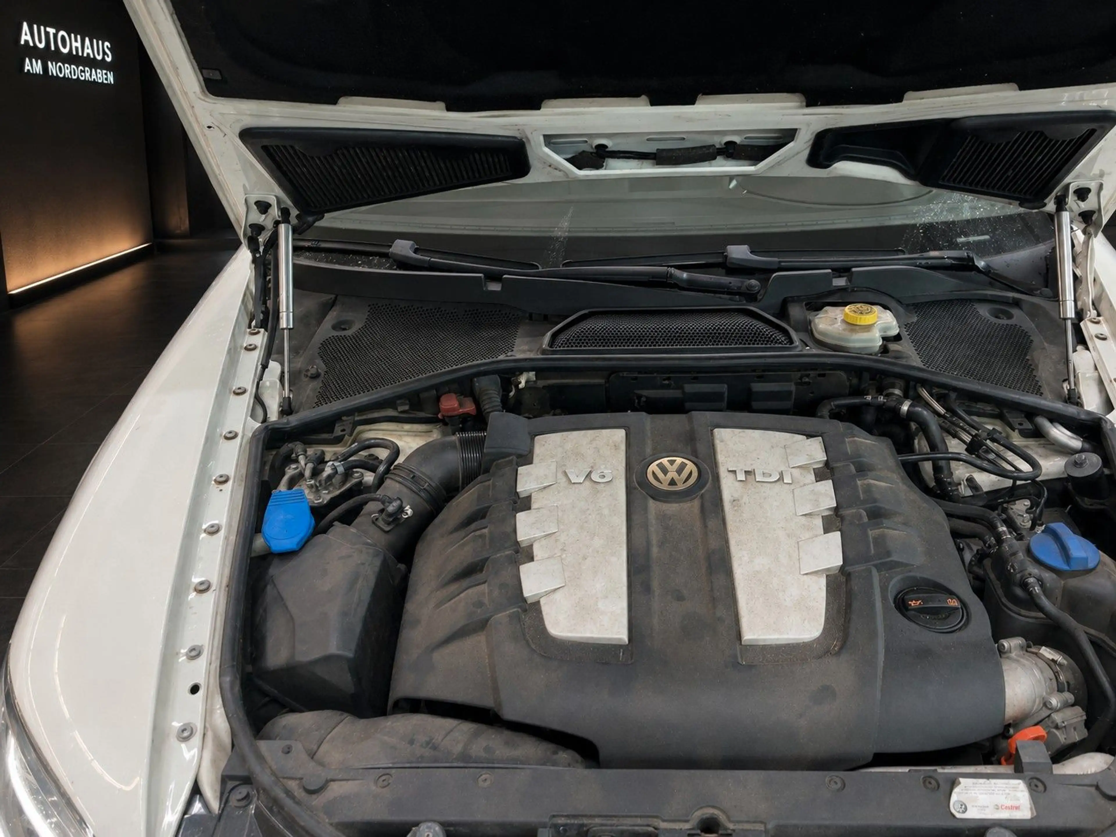 Volkswagen Phaeton V6 TDI 5-Sitzer 4Motion — photo 10