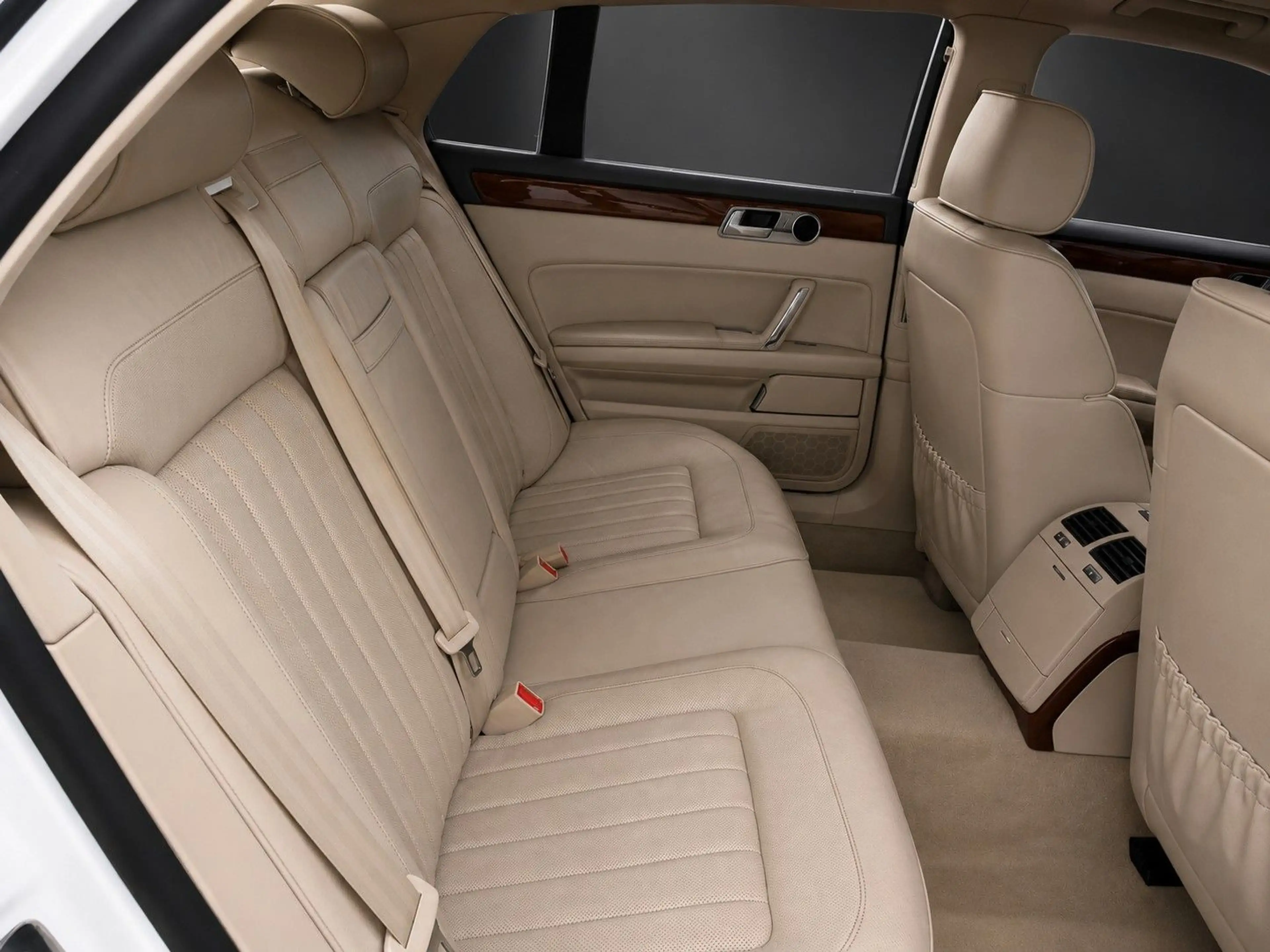 Volkswagen Phaeton V6 TDI 5-Sitzer 4Motion — photo 8