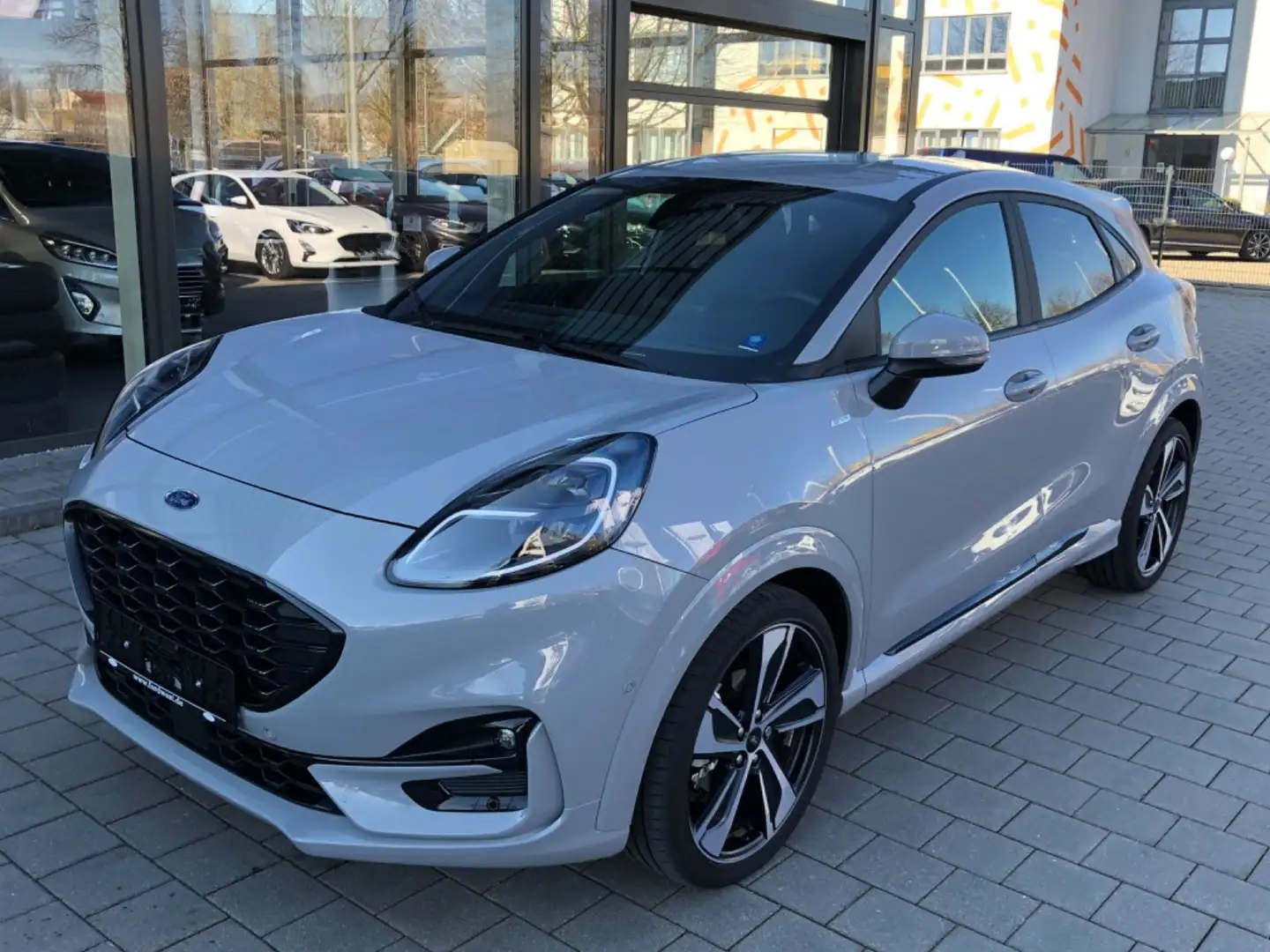 Ford Puma 751 Puma 1.0 EcoBoost Hybrid MHEV ST-Line X Grijs - 2
