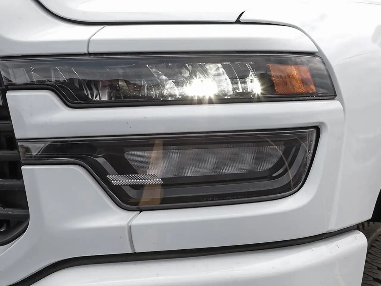 RAM 2500 снимка RAM 2500