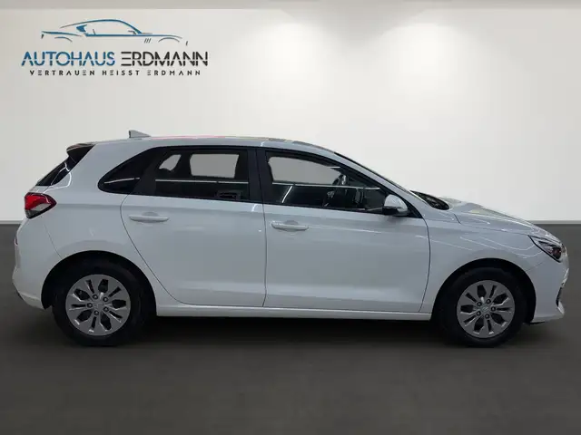 Hyundai I30 view 4