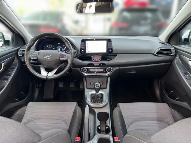 Hyundai I30 view 9