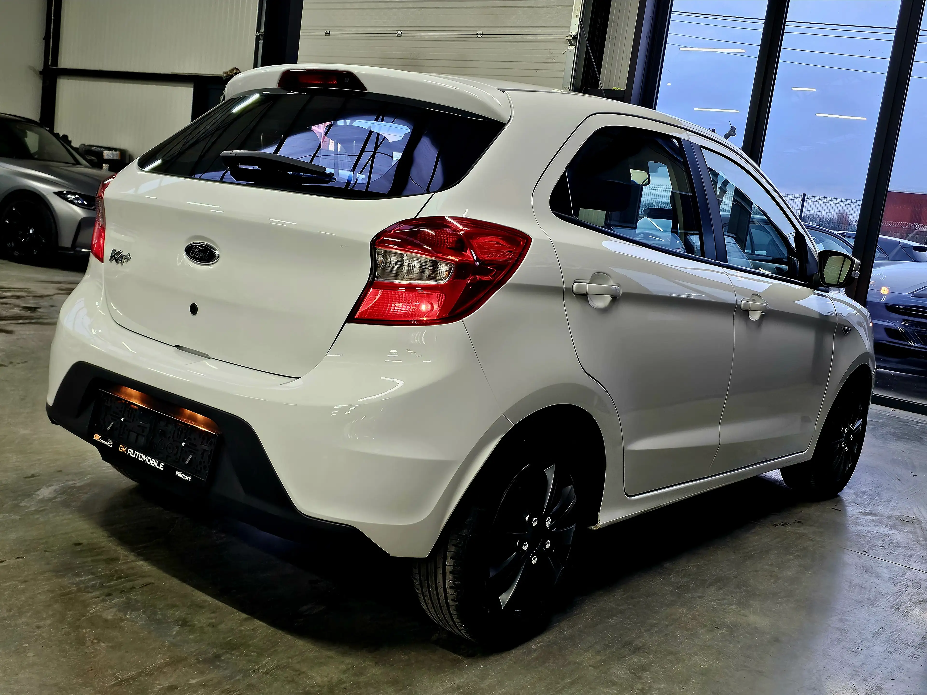 Ford Ka/Ka+ 1.2i Essential // 5p // Clim // Bluetooth — photo 8