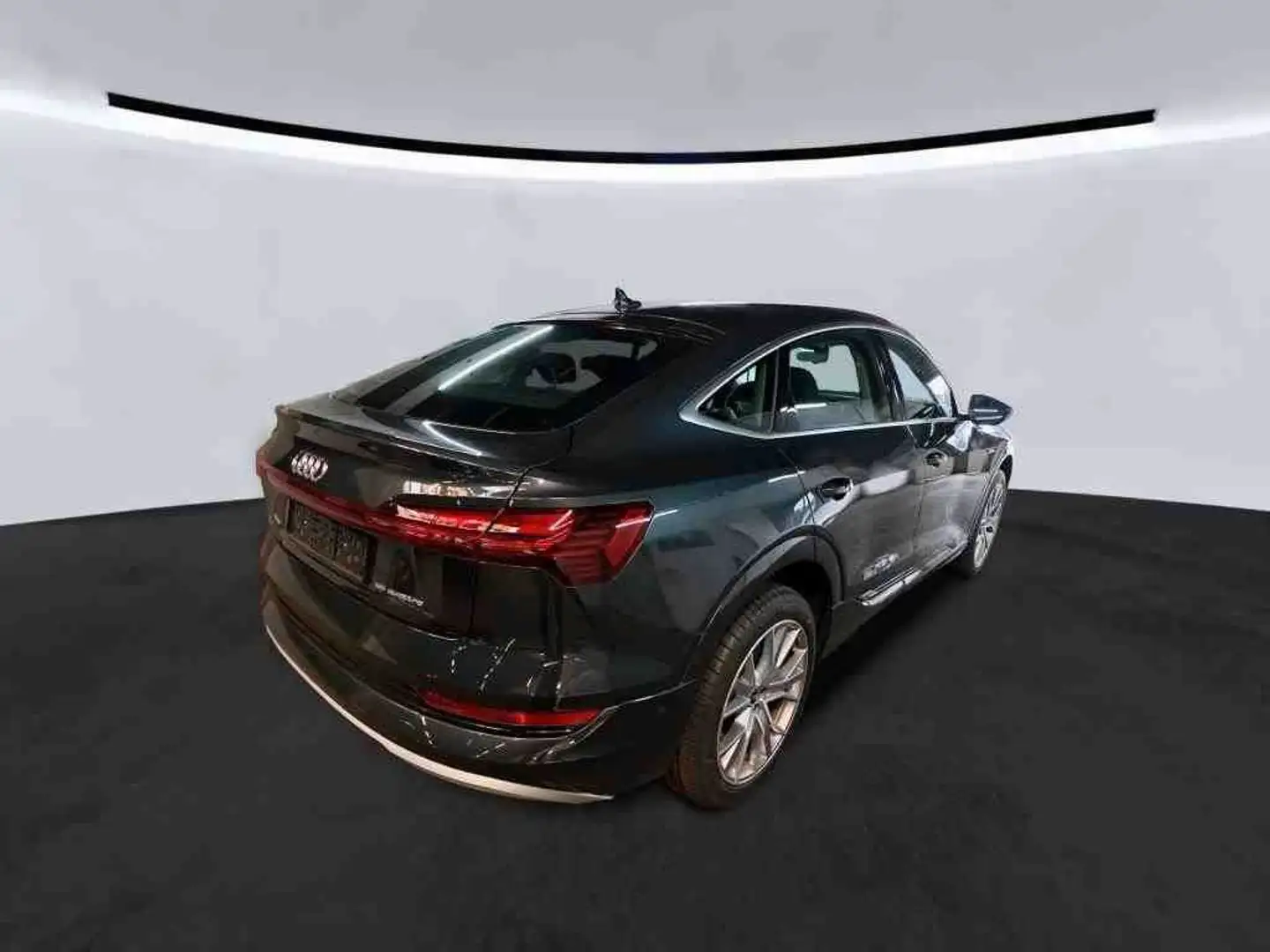 Audi e-tron Sportback 55 quattro advanced SHZ Luft WP Grau - 2