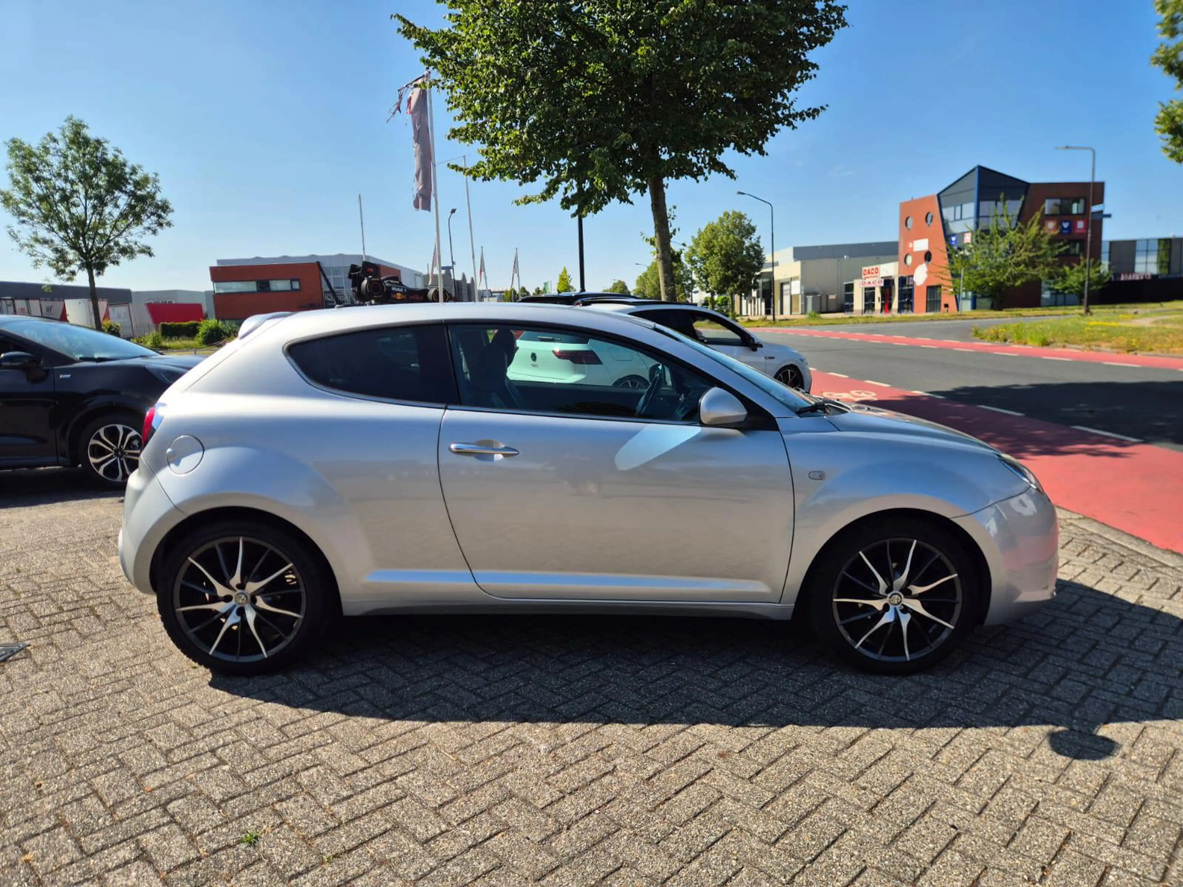 Alfa Romeo MiTo 0.9 TwinAir Esclusivo Airco! Trekhaak! Nap! Pdc! D — photo 4