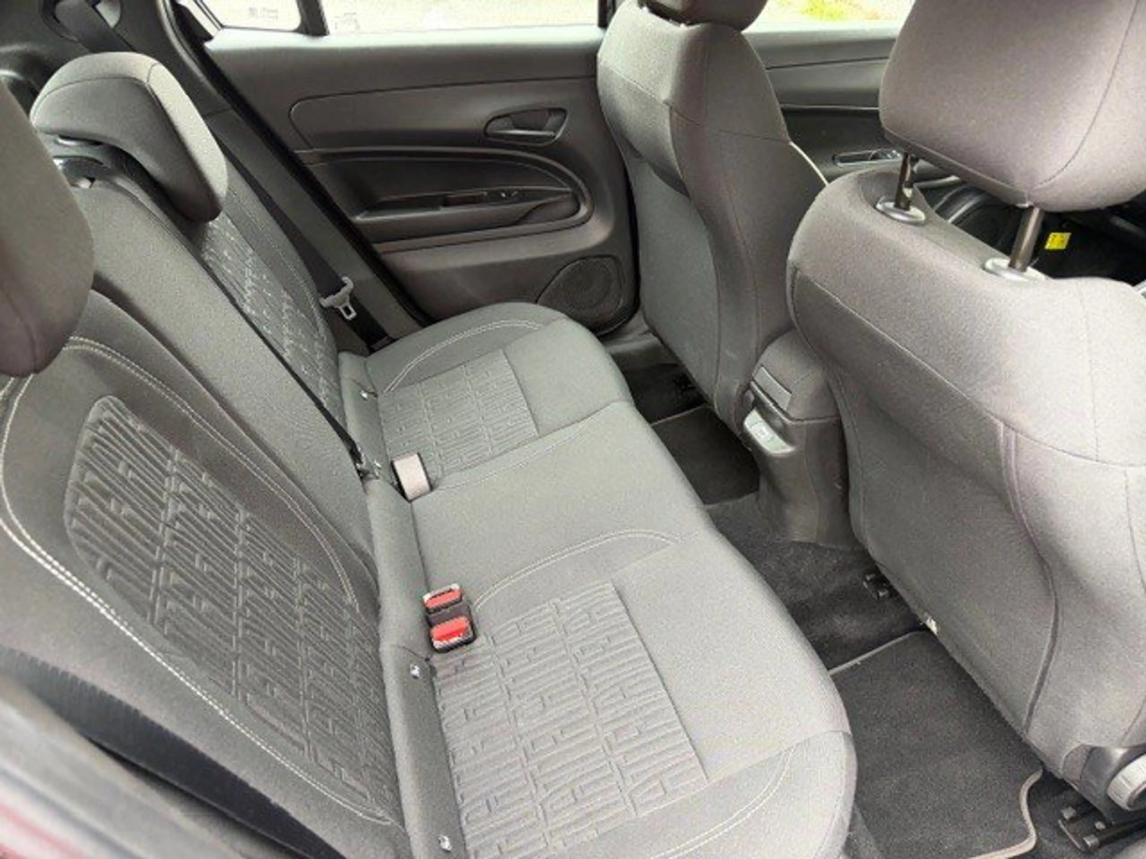 Fiat 600 *GPS*CAMERA*KEY LESS GO* Hybrid 100 PK — photo 11