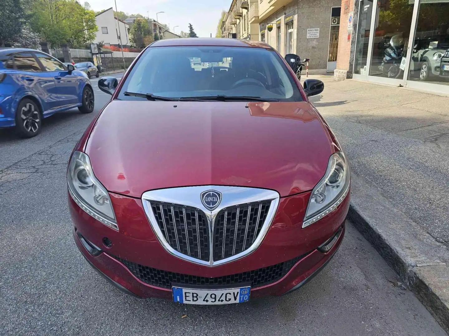 Lancia Delta 1.4 T-Jet 120 CV Argento Rosso - 2