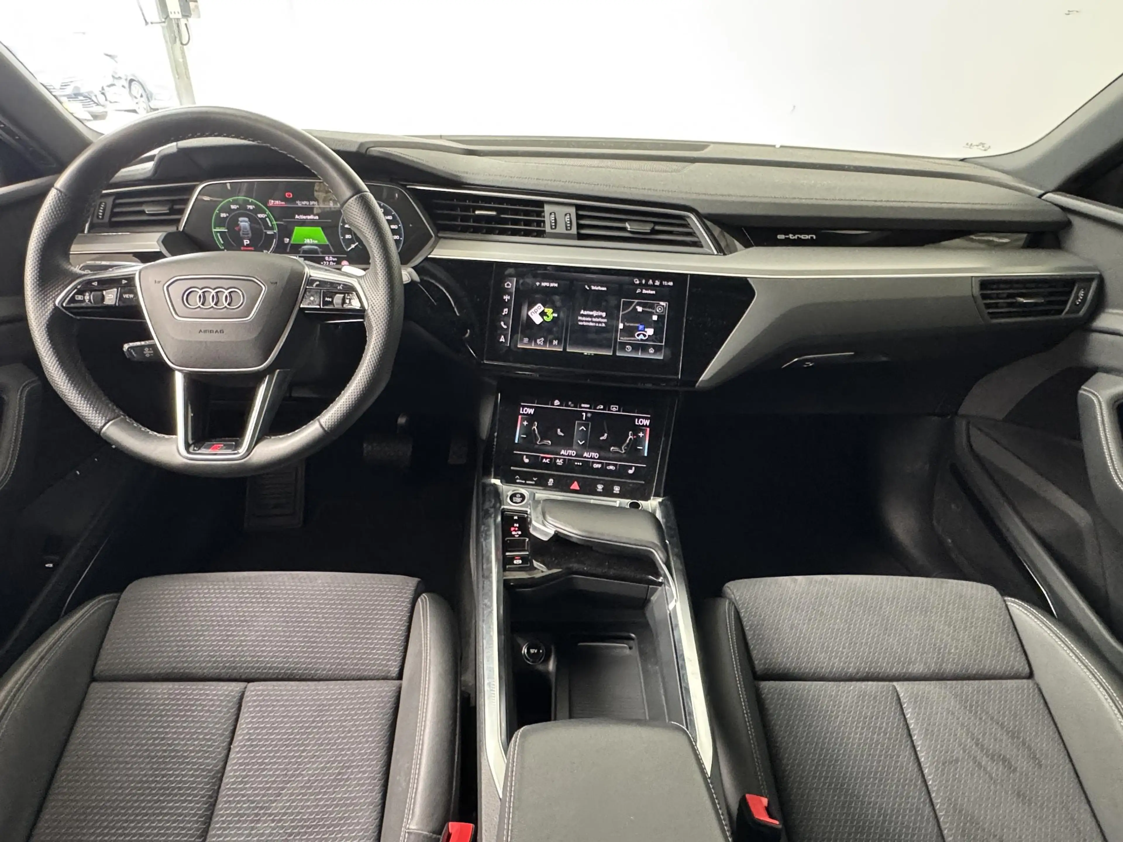 Audi e-tron Sportback 55 Quattro S Edition 95 kWh | S-Line | 9 — photo 12