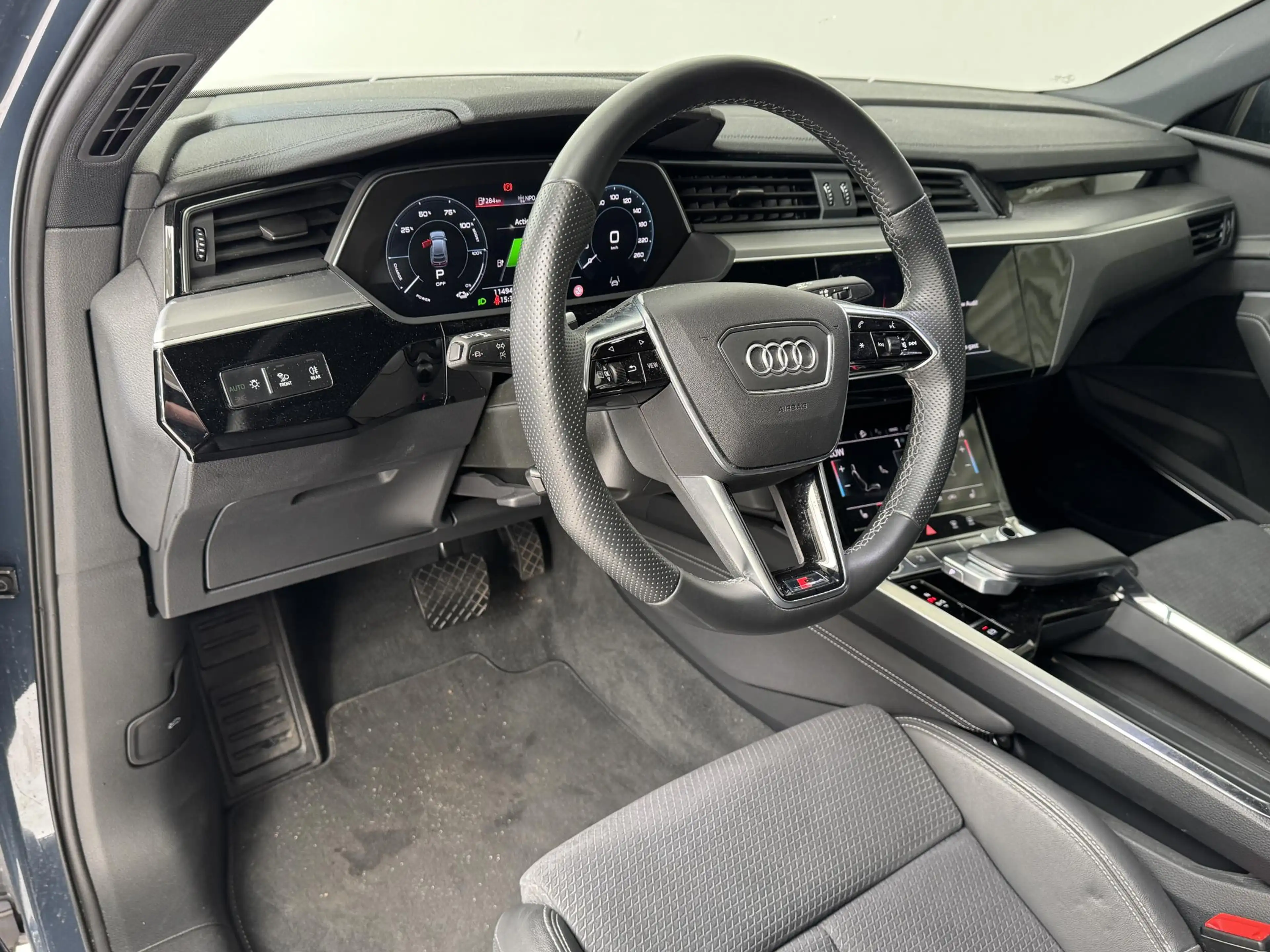 Audi e-tron Sportback 55 Quattro S Edition 95 kWh | S-Line | 9 — photo 24