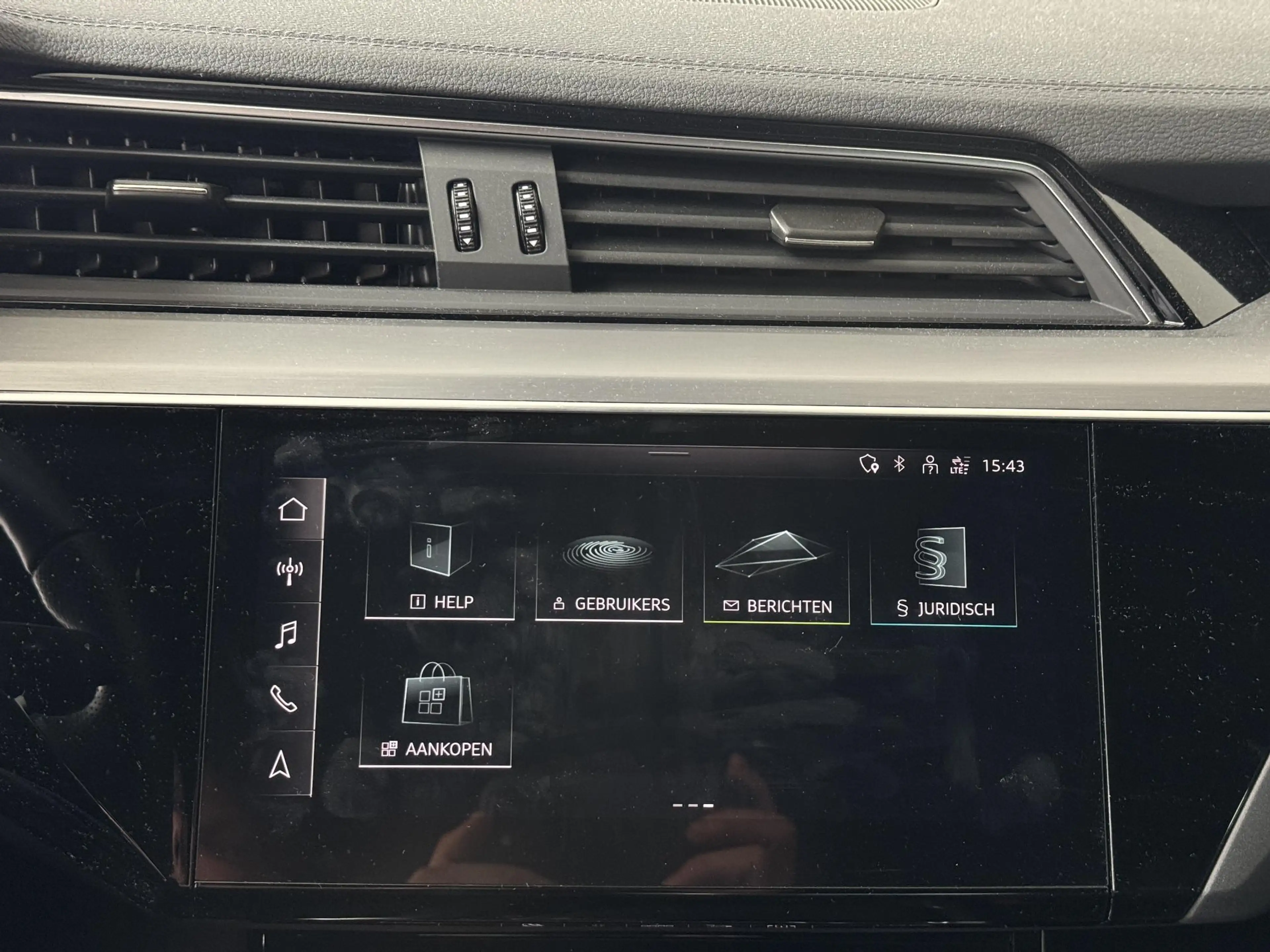 Audi e-tron Sportback 55 Quattro S Edition 95 kWh | S-Line | 9 — photo 38