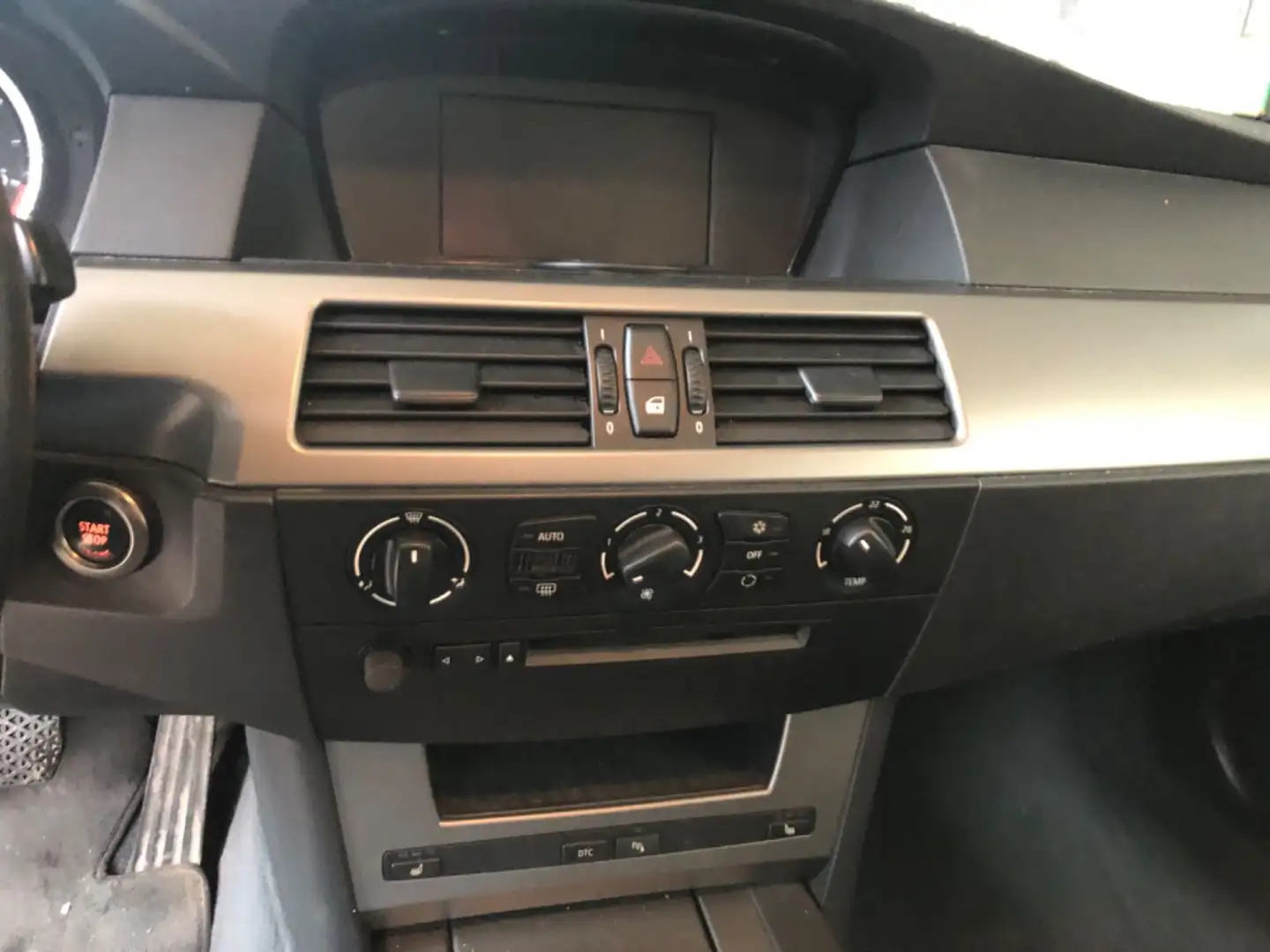 BMW 520 Baureihe 5 Touring 520d Grau - 2