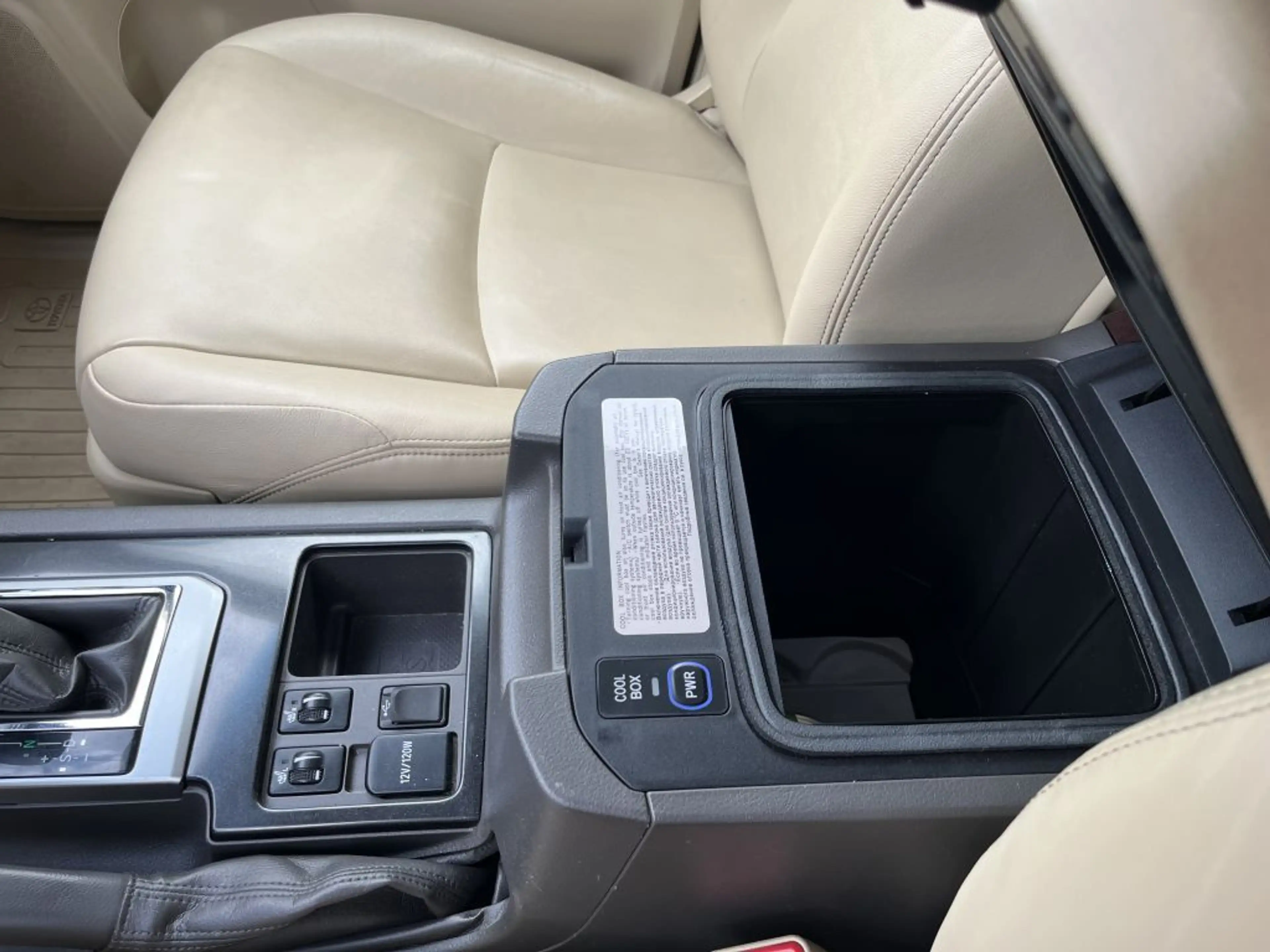 Toyota Land Cruiser 2.8 D-4D Automatik TEC-Edition* Kun — photo 14