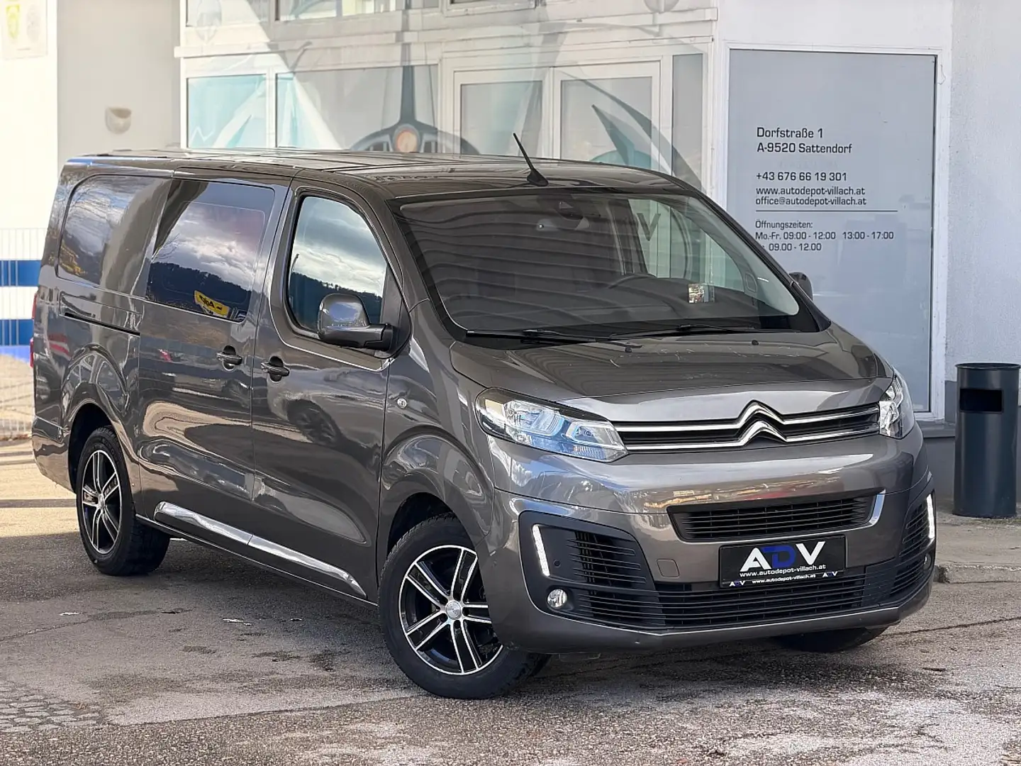 Citroen Jumpy Jumpy 2,0 BlueHDi 120 XL Komfort Plus Grau - 2