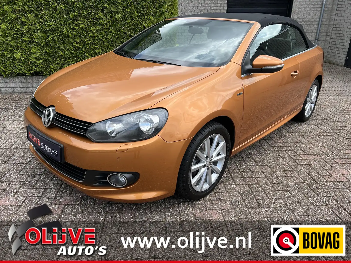 Volkswagen Golf Cabriolet 1.2 TSI BlueMotion Exclusive Series Portocaliu - 1