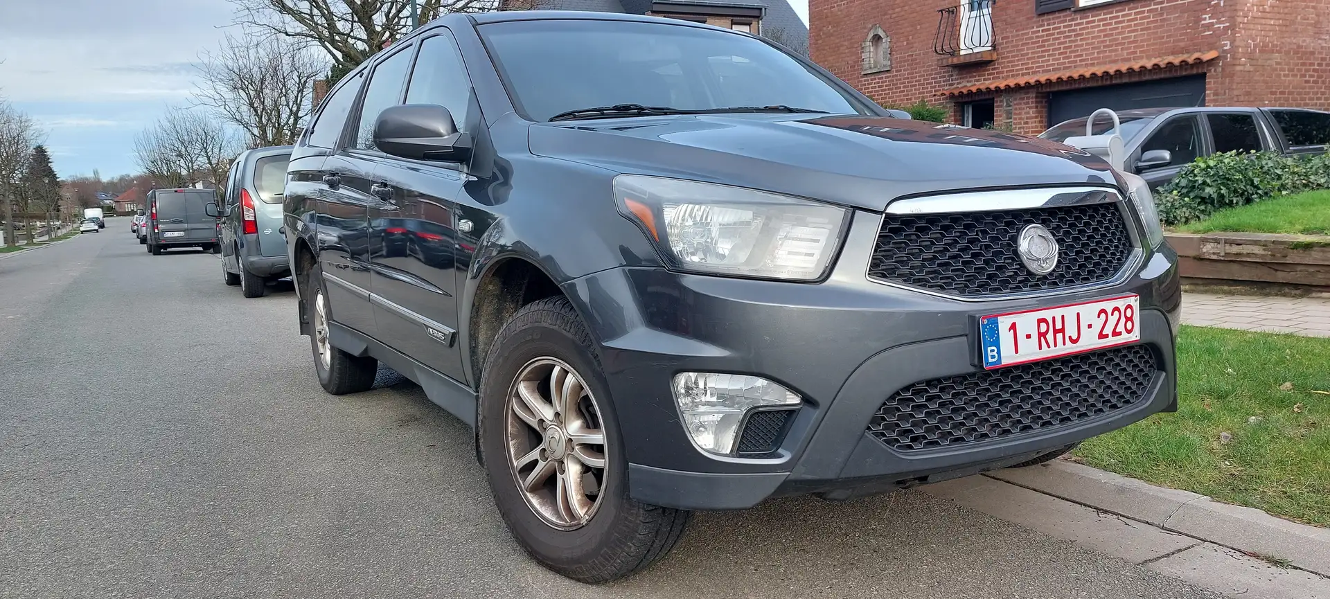 SsangYong Actyon Actyon 2.0 Turbo A 200 Xdi 4WD SX Grau - 2