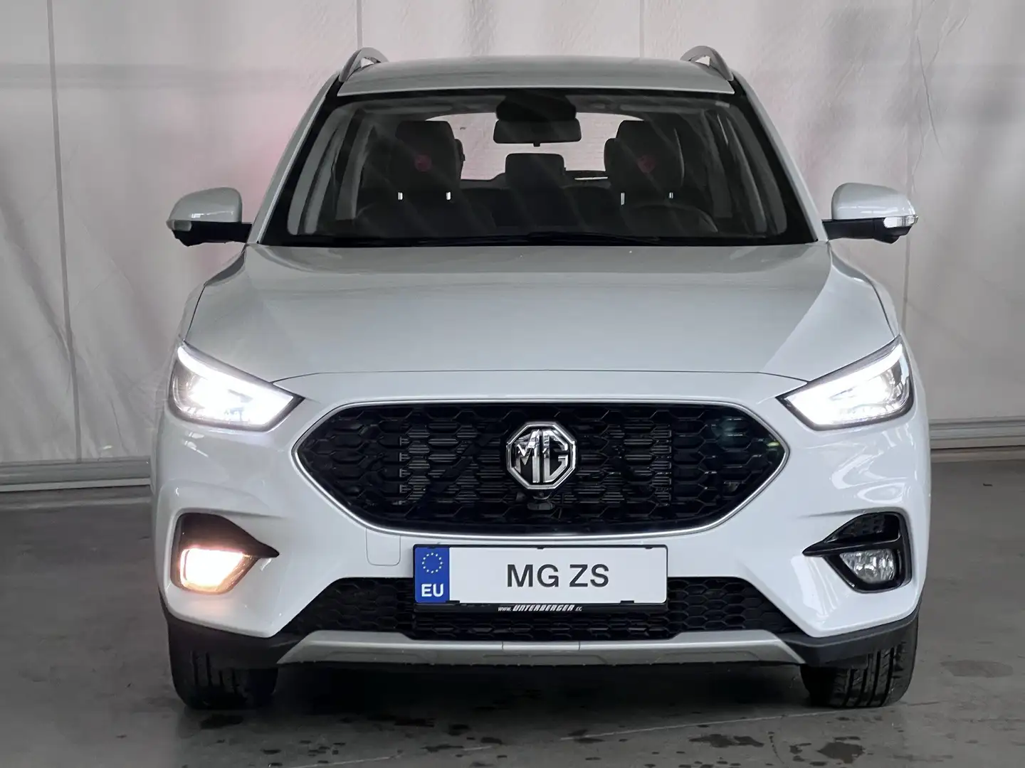 MG ZS 1,5 Luxury Wit - 2