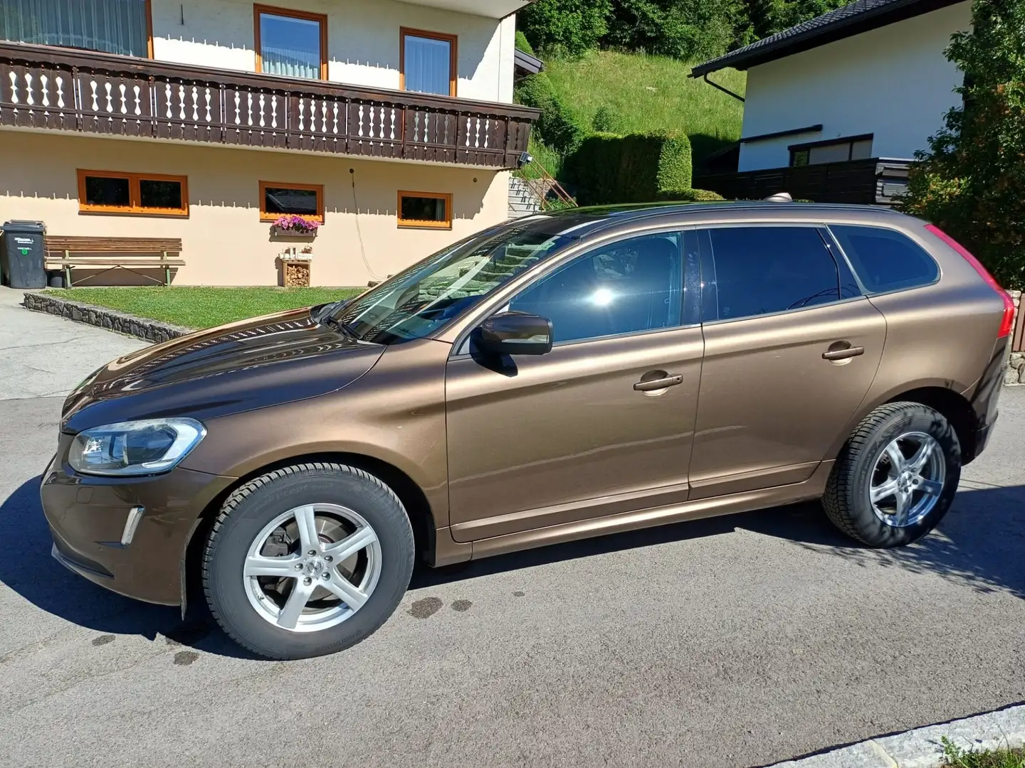 Volvo XC60 D4 AWD Kinetic Geartronic - 2