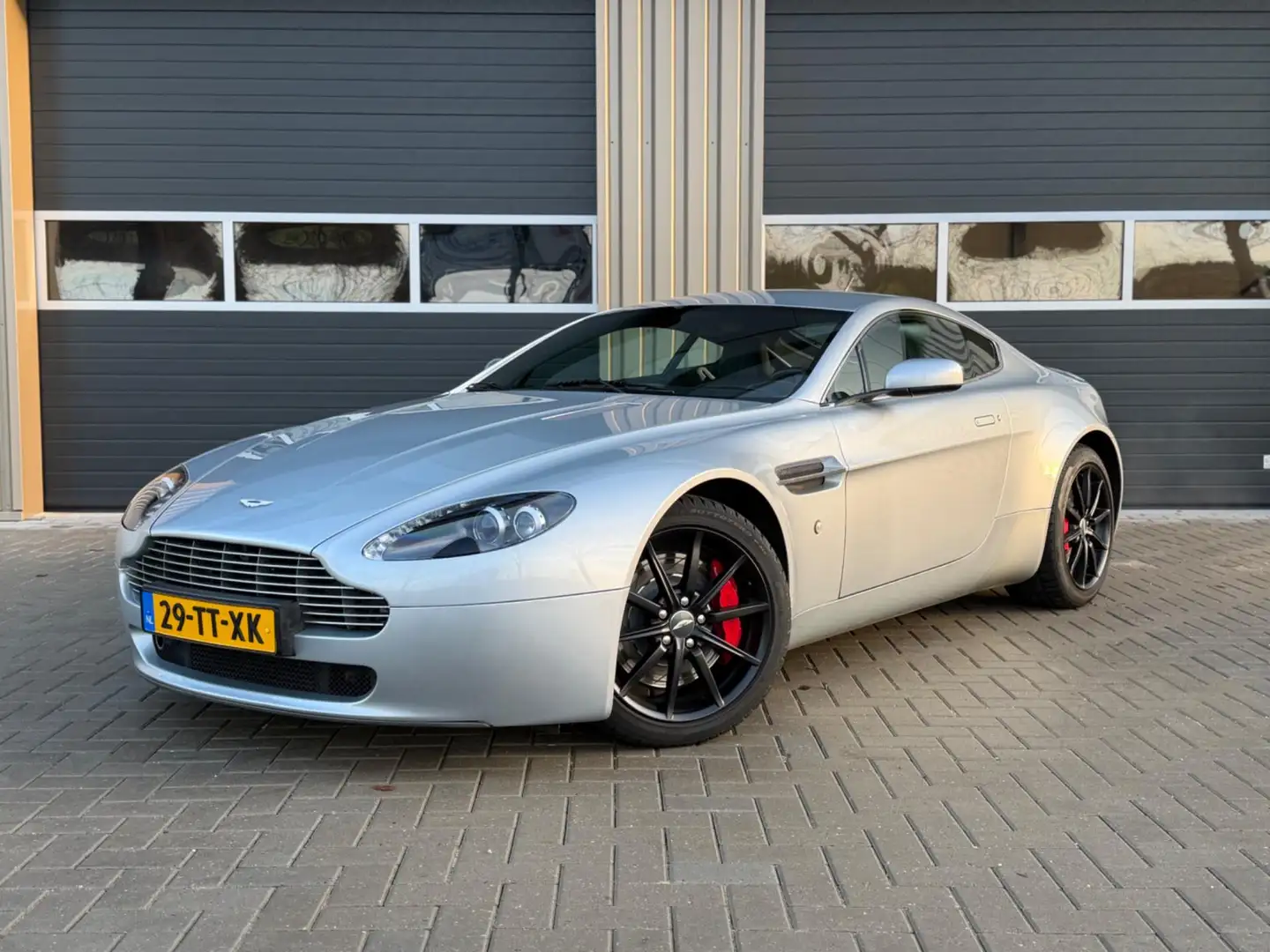 Aston Martin Vantage V8 4.3 V8 | origineel Nederlands | handgeschakeld Gris - 1